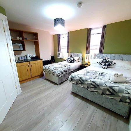 Quay 8 Bed & Breakfast Londonderry Dış mekan fotoğraf