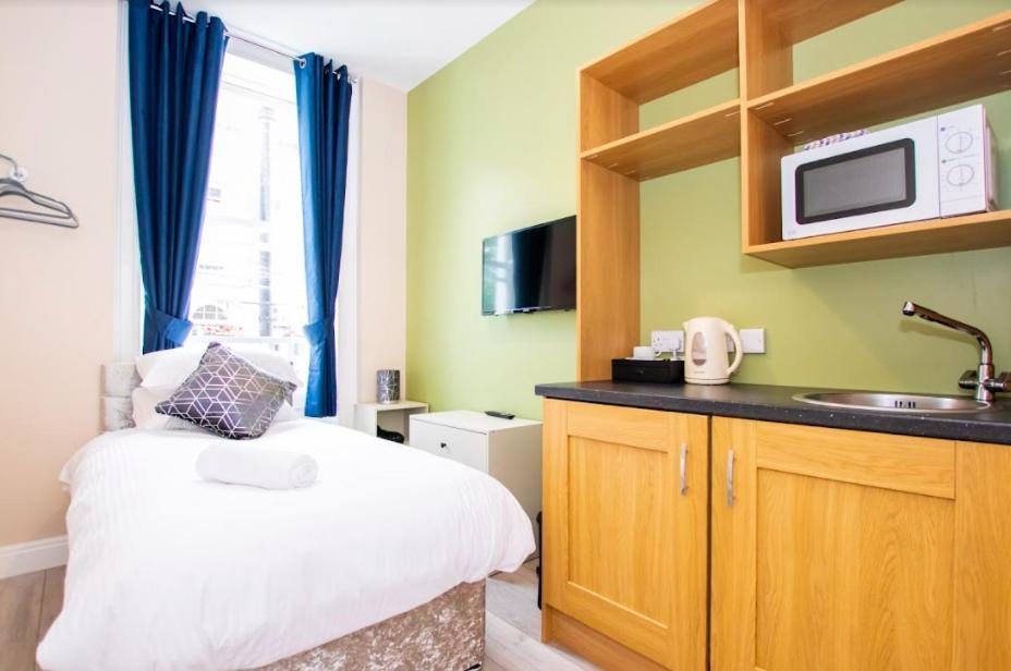 Quay 8 Bed & Breakfast Londonderry Dış mekan fotoğraf